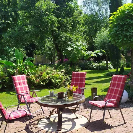 Exoten-paradies Im Garten Seggewiss - Tierfreie Nichtraucherwohnung Apartment