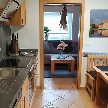 Apartment Exoten-paradies Im Garten Seggewiss - Tierfreie Nichtraucherwohnung