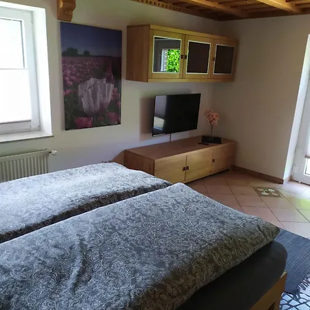 Apartment Exoten-paradies Im Garten Seggewiss - Tierfreie Nichtraucherwohnung *